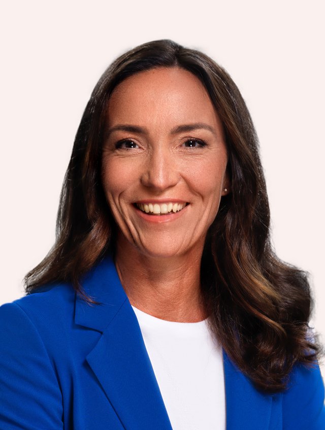 Dr. Nicole Frank